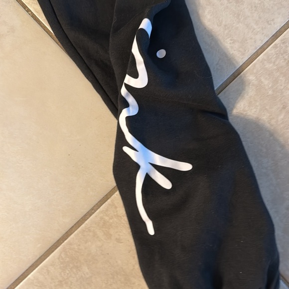 Pink script sweatpants - Picture 3 of 3